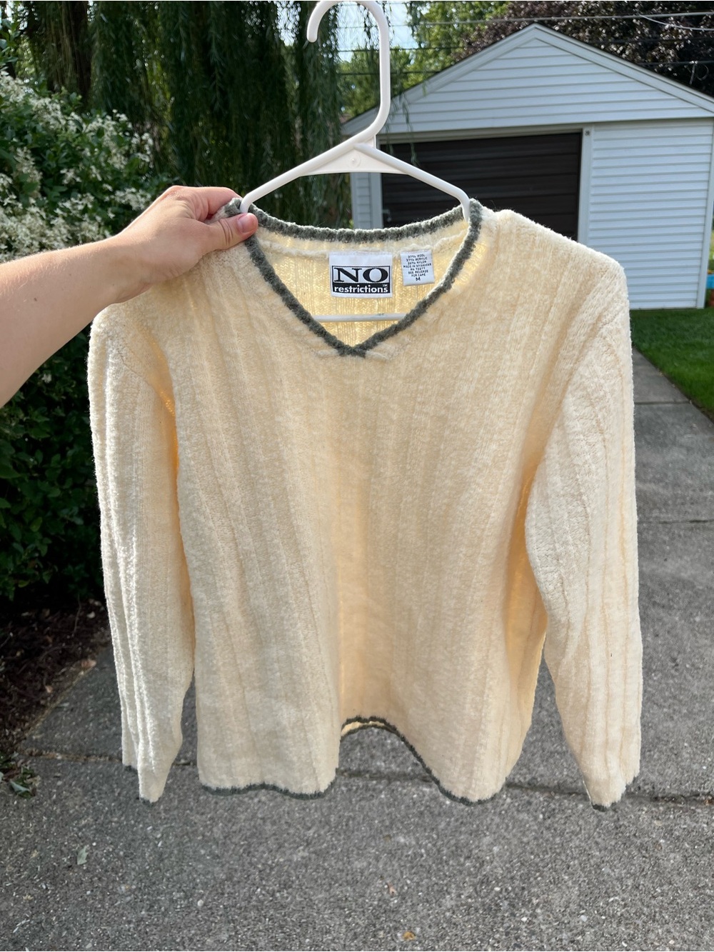 Cream V‑Neck Sweater with Gray Trim